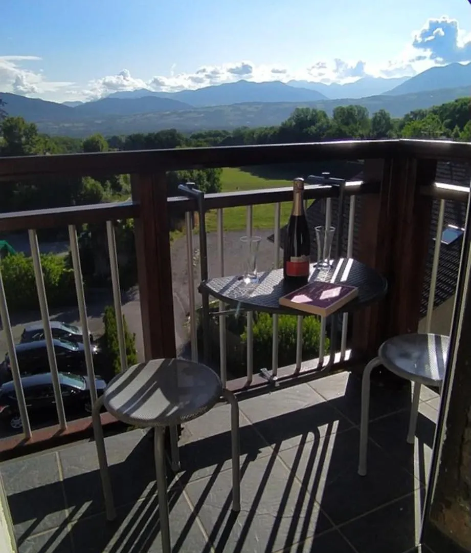 Appartement Cosy Calme Et Propre Pers-Jussy 0*,  France
